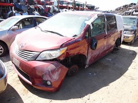 2011 TOYOTA SIENNA XLE RED PEARL 3.5 AT 2WD Z20129